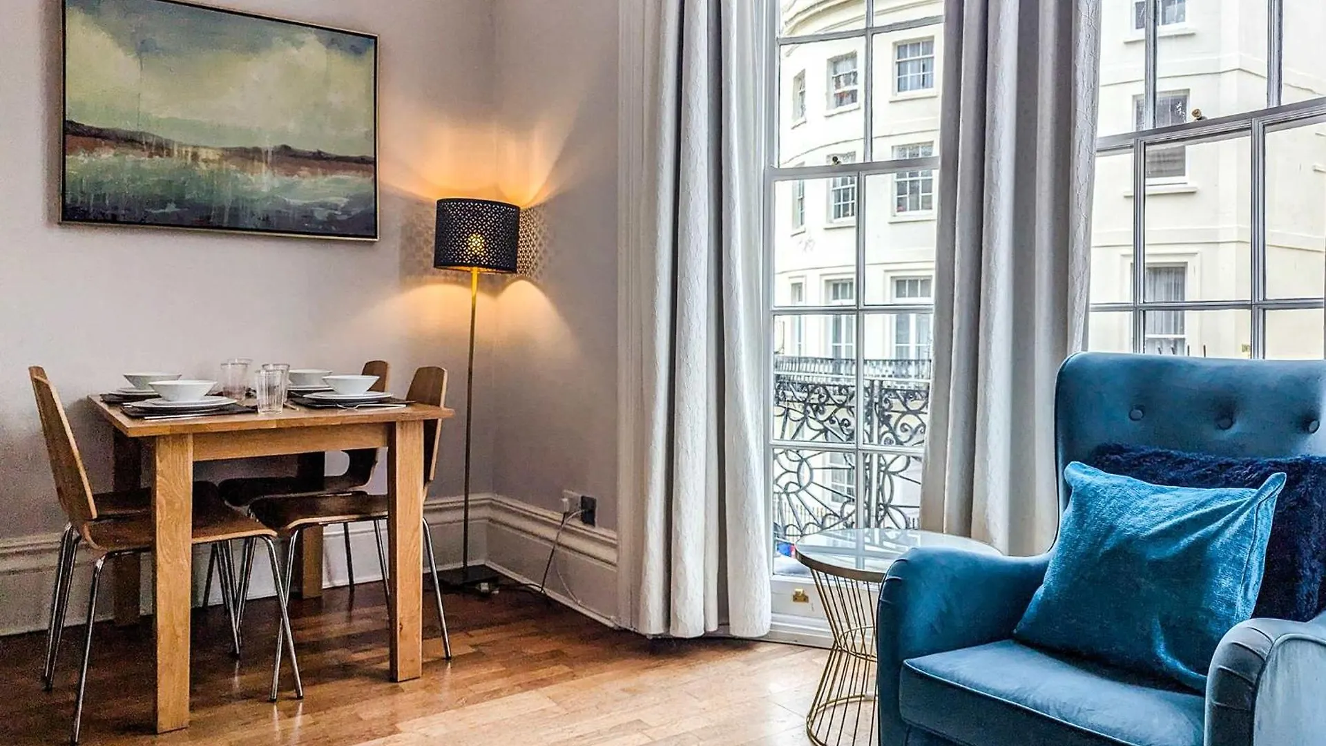 The Apartment At Waterloo Sea View By Brighton Holiday Lets 0*,  United Kingdom