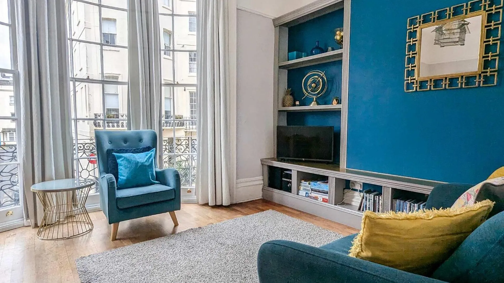 The Apartment At Waterloo Sea View By Brighton Holiday Lets