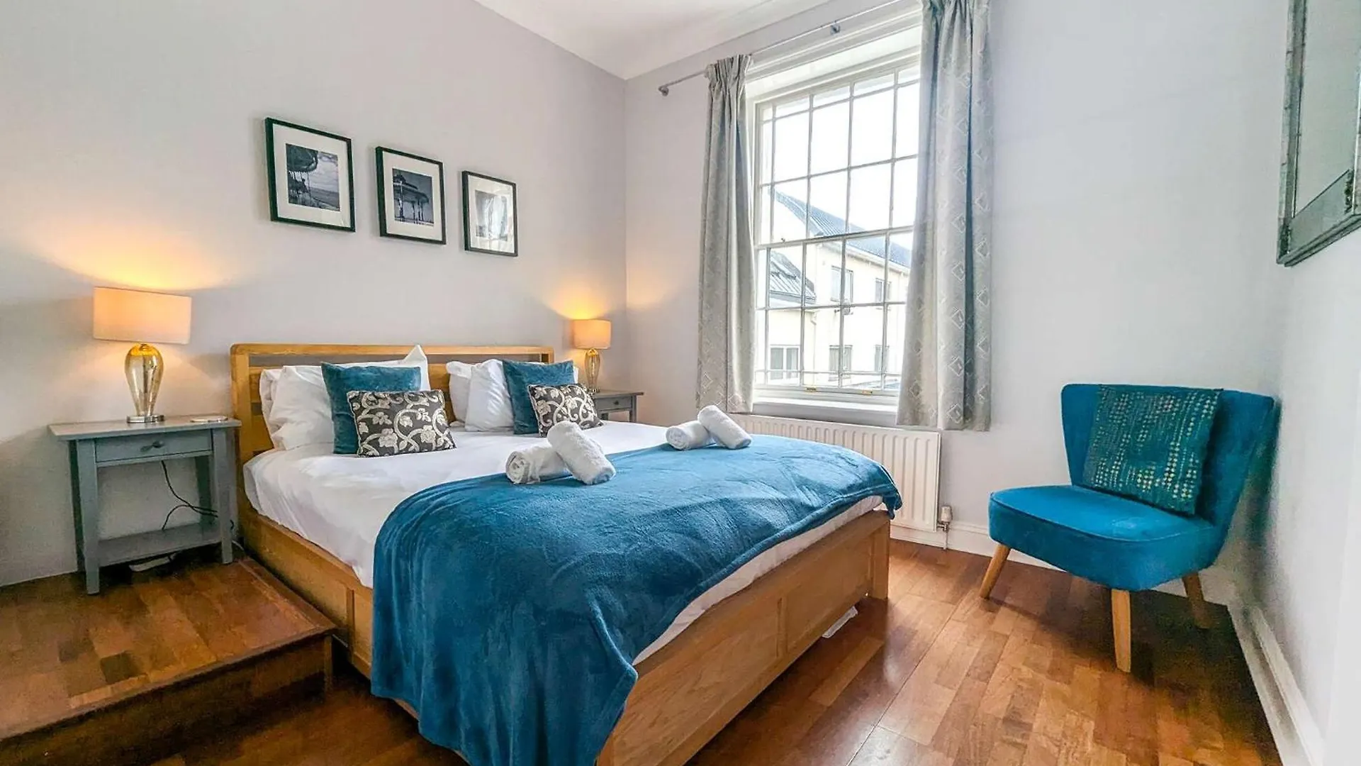 The Apartment At Waterloo Sea View By Brighton Holiday Lets contacts